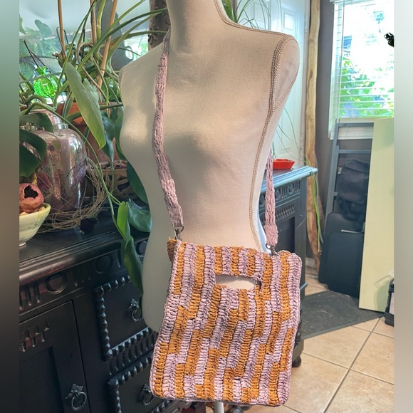 Free People Handbags - Free People Brunch Date Clutch removable Shoulder Strap NWOT